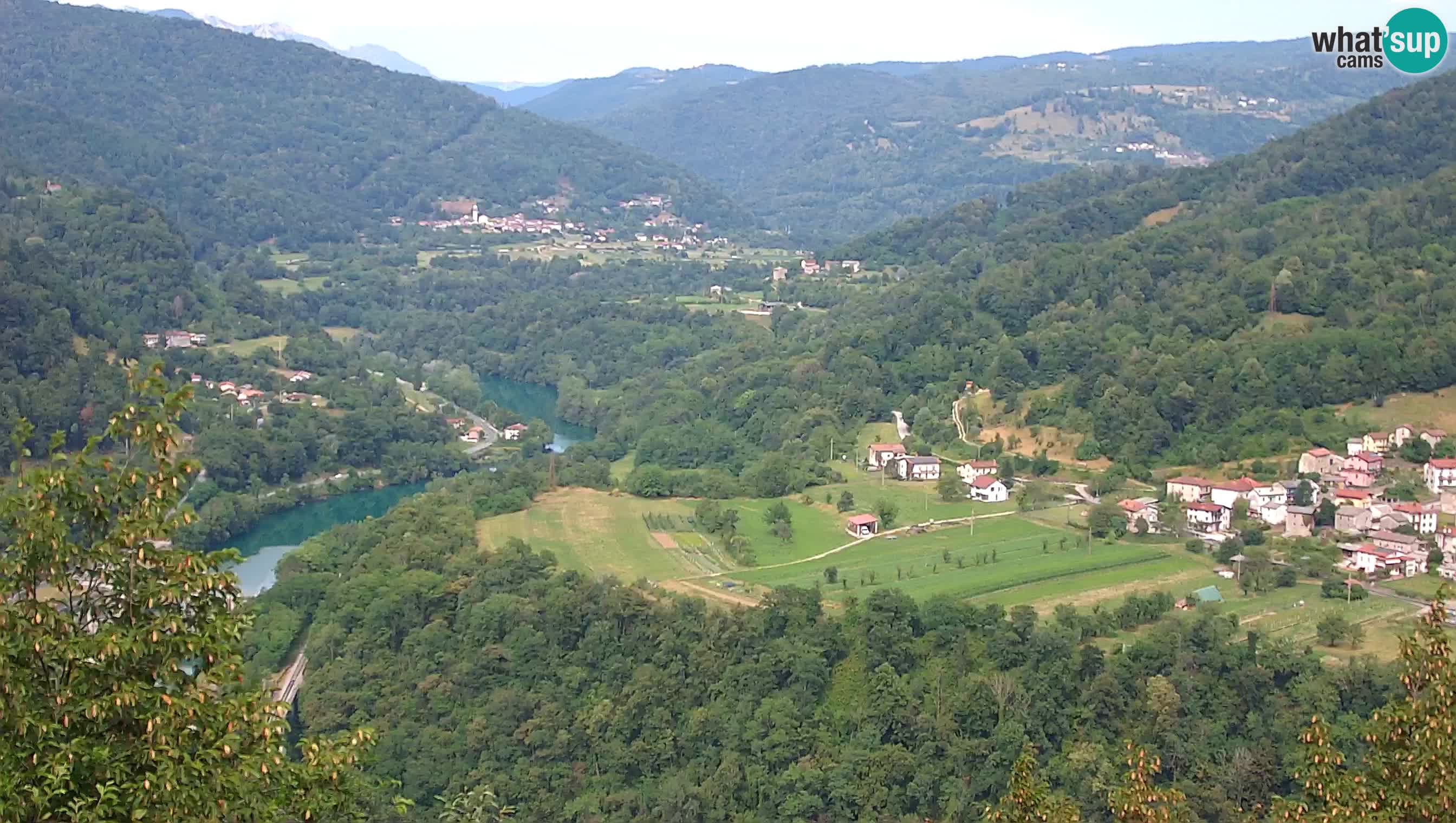 Spletna kamera Kanal ob Soči – pogled na Sočo, Ajbo, Bodrež in Ročinj