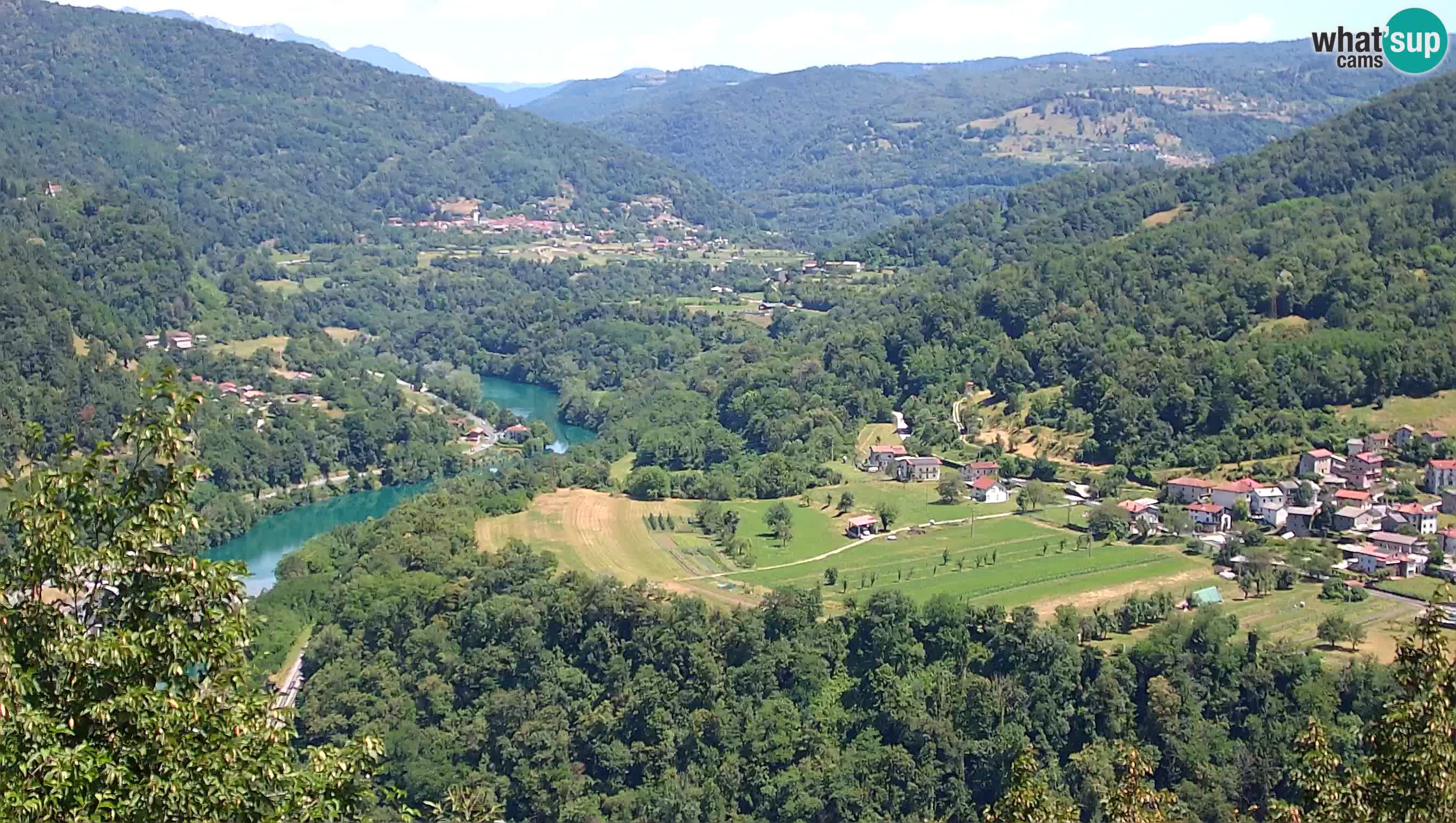 Spletna kamera Kanal ob Soči – pogled na Sočo, Ajbo, Bodrež in Ročinj
