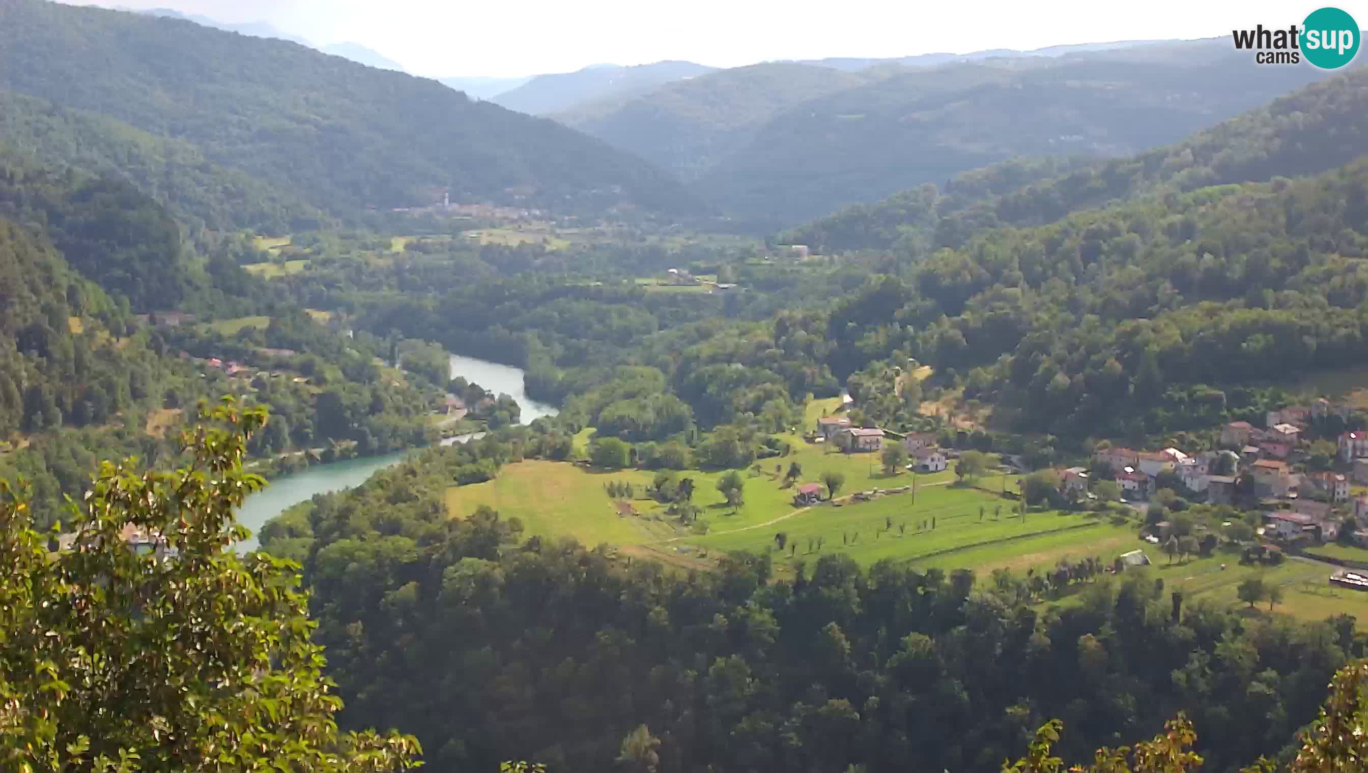 Camera en vivo Kanal ob Soči – Vue sur la rivière Soča, Ajba, Bodrež y Ročinj