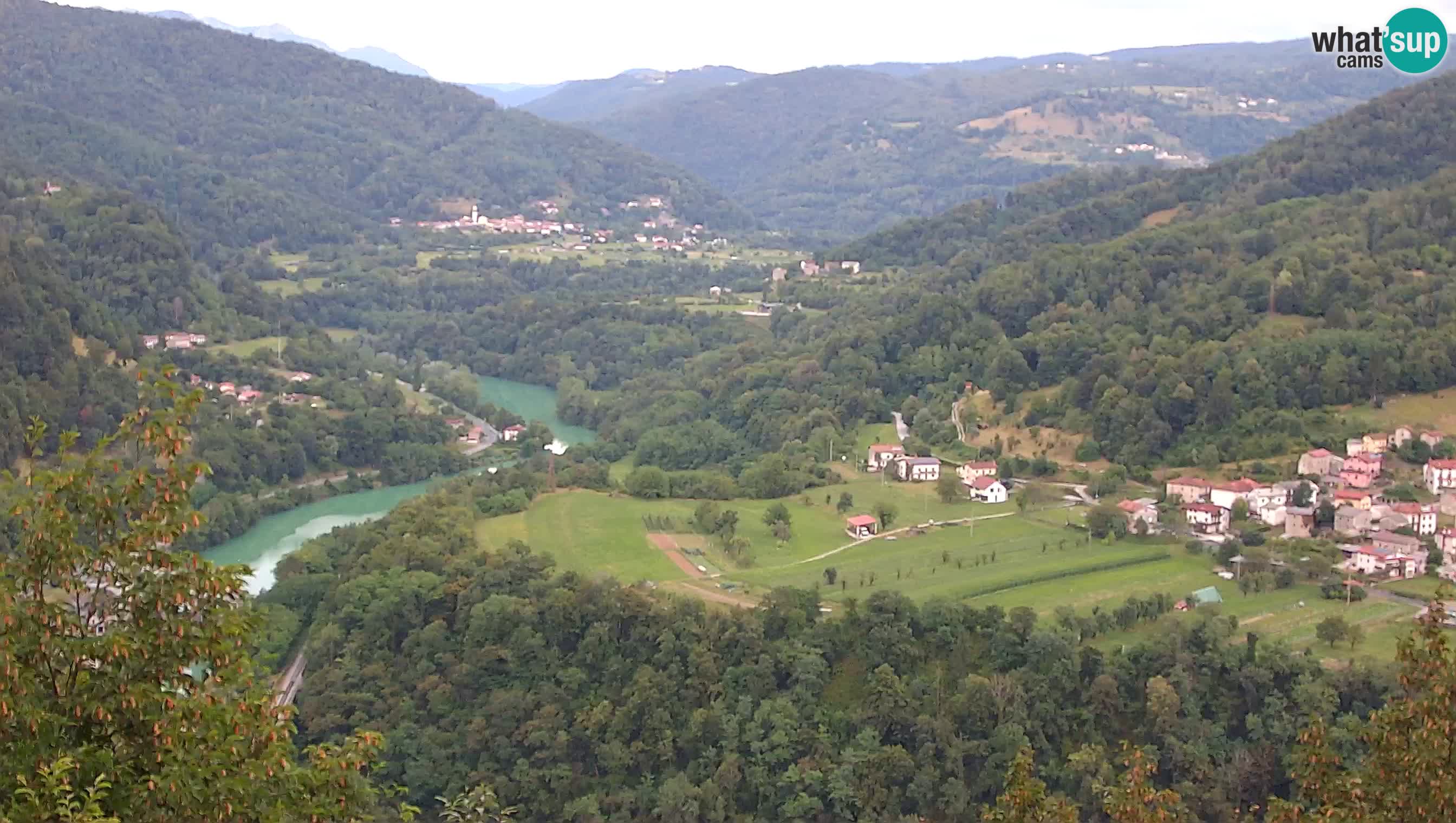 Spletna kamera Kanal ob Soči – pogled na Sočo, Ajbo, Bodrež in Ročinj