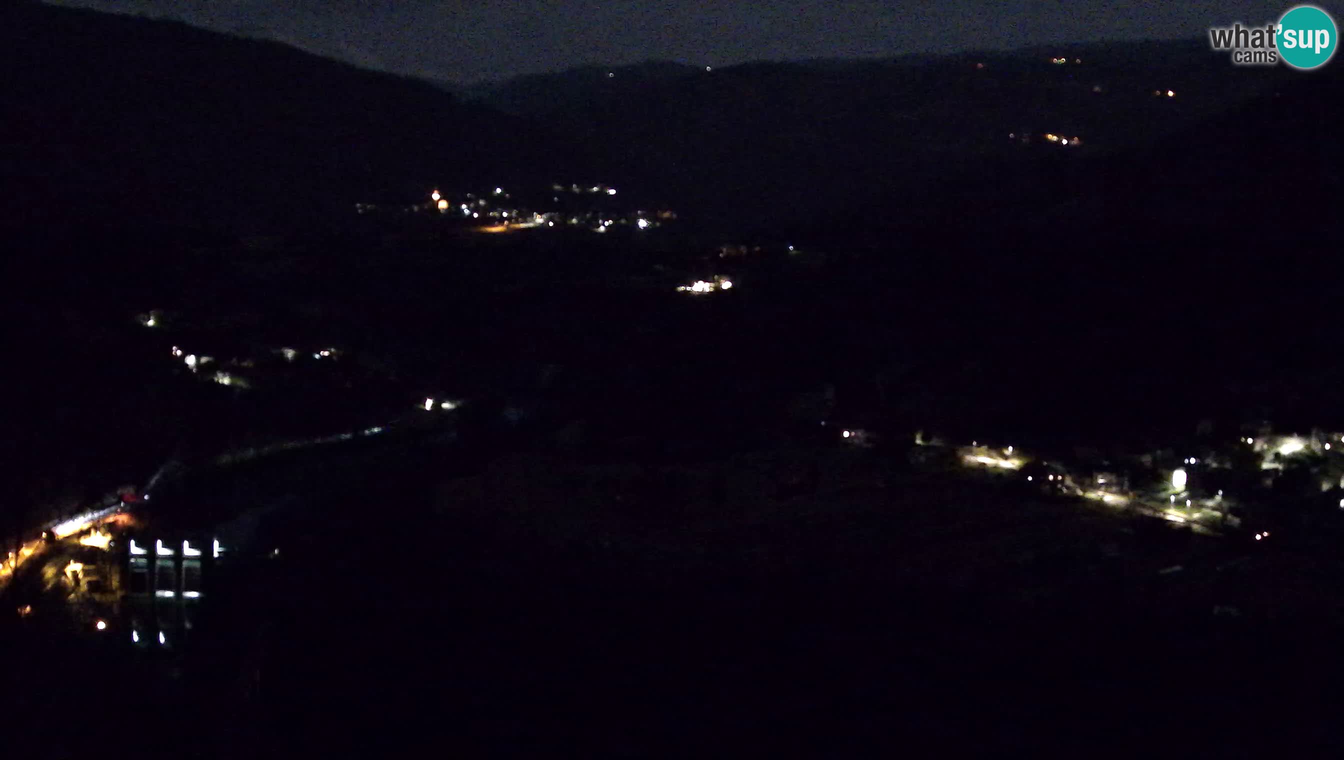 Spletna kamera Kanal ob Soči – pogled na Sočo, Ajbo, Bodrež in Ročinj