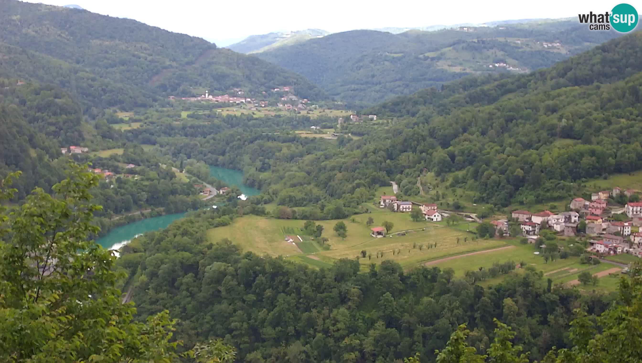 Spletna kamera Kanal ob Soči – pogled na Sočo, Ajbo, Bodrež in Ročinj