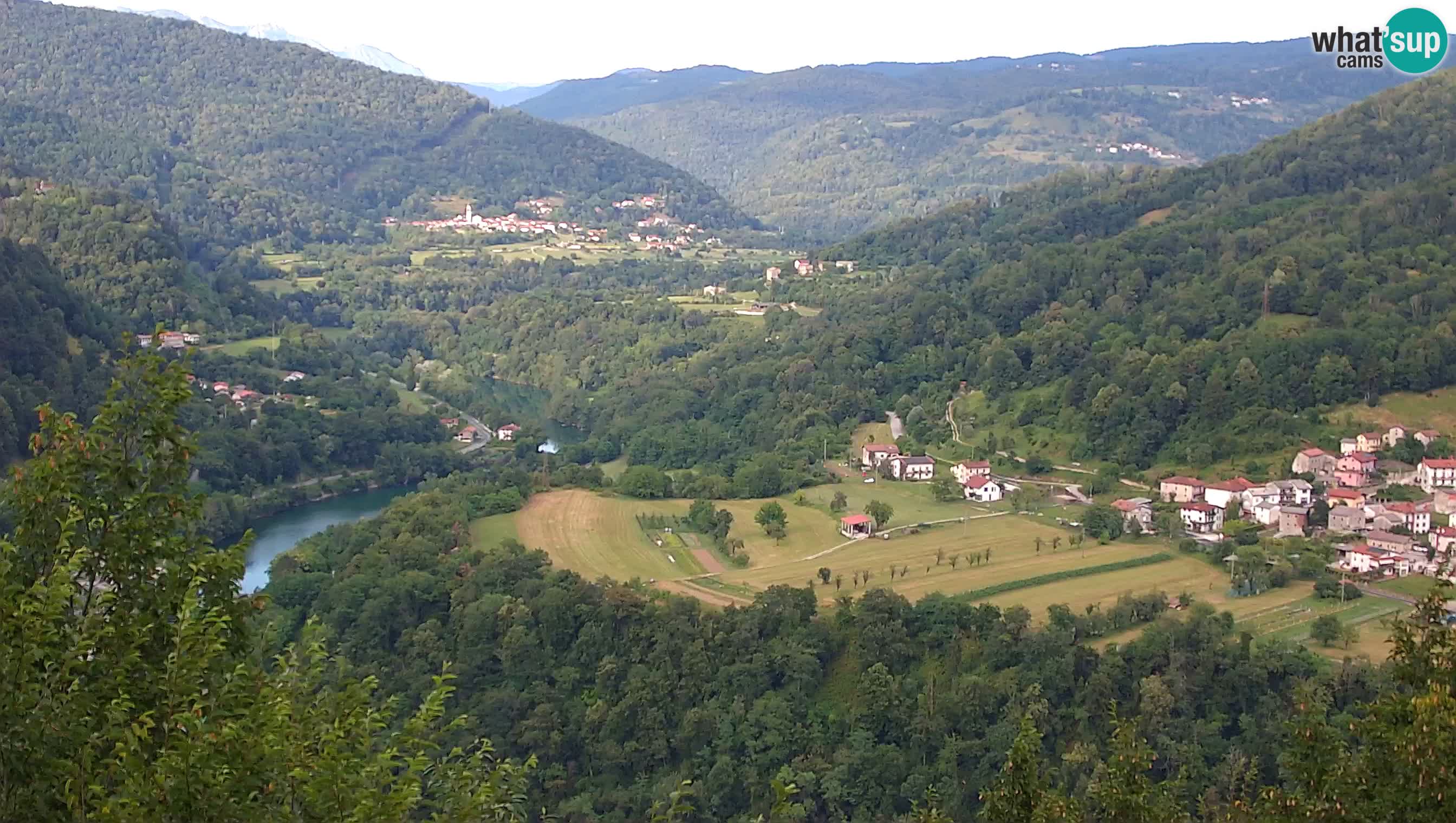 Camera en vivo Kanal ob Soči – Vue sur la rivière Soča, Ajba, Bodrež y Ročinj