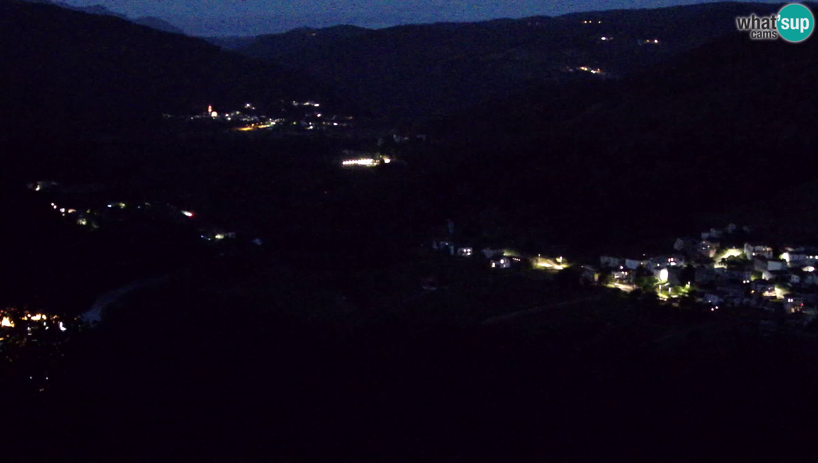 Spletna kamera Kanal ob Soči – pogled na Sočo, Ajbo, Bodrež in Ročinj