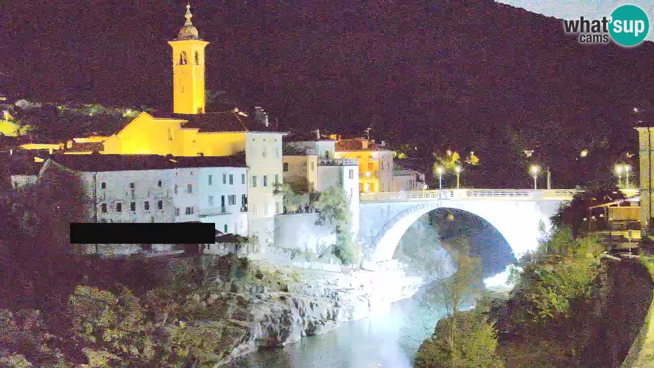Live-Webcam Kanal ob Soči – Erstaunliche Aussicht auf die Altstadt und die berühmte Brücke am Fluss Soča