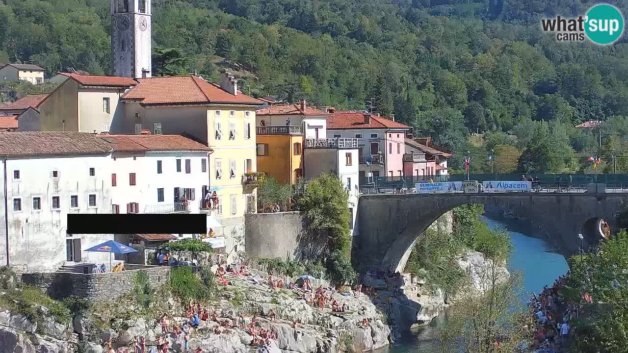 Live-Webcam Kanal ob Soči – Erstaunliche Aussicht auf die Altstadt und die berühmte Brücke am Fluss Soča