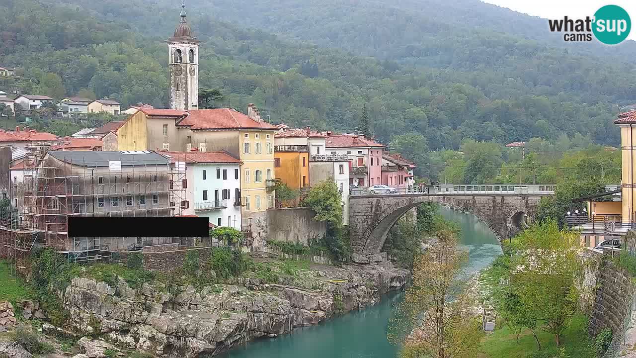 Live-Webcam Kanal ob Soči – Erstaunliche Aussicht auf die Altstadt und die berühmte Brücke am Fluss Soča