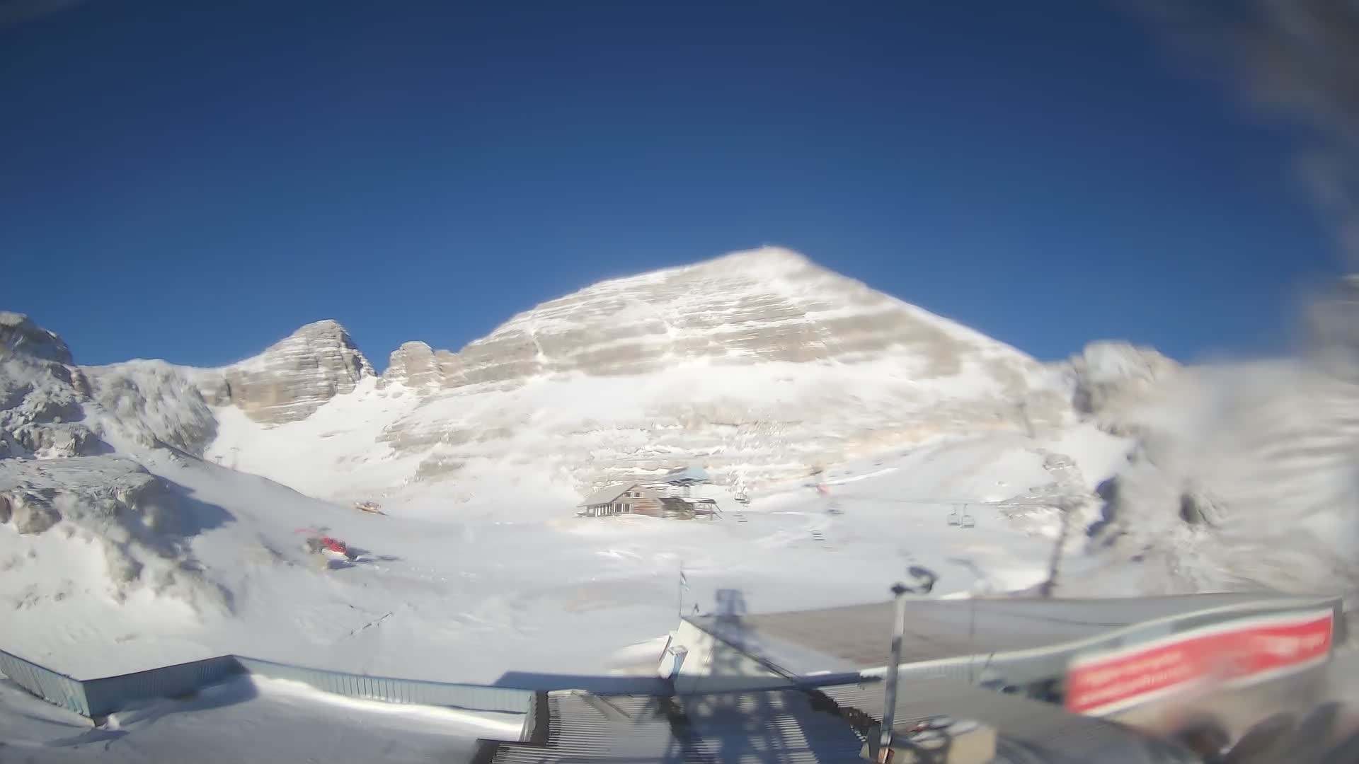 Stazione sciistica Kanin – vista verso Prestreljenik