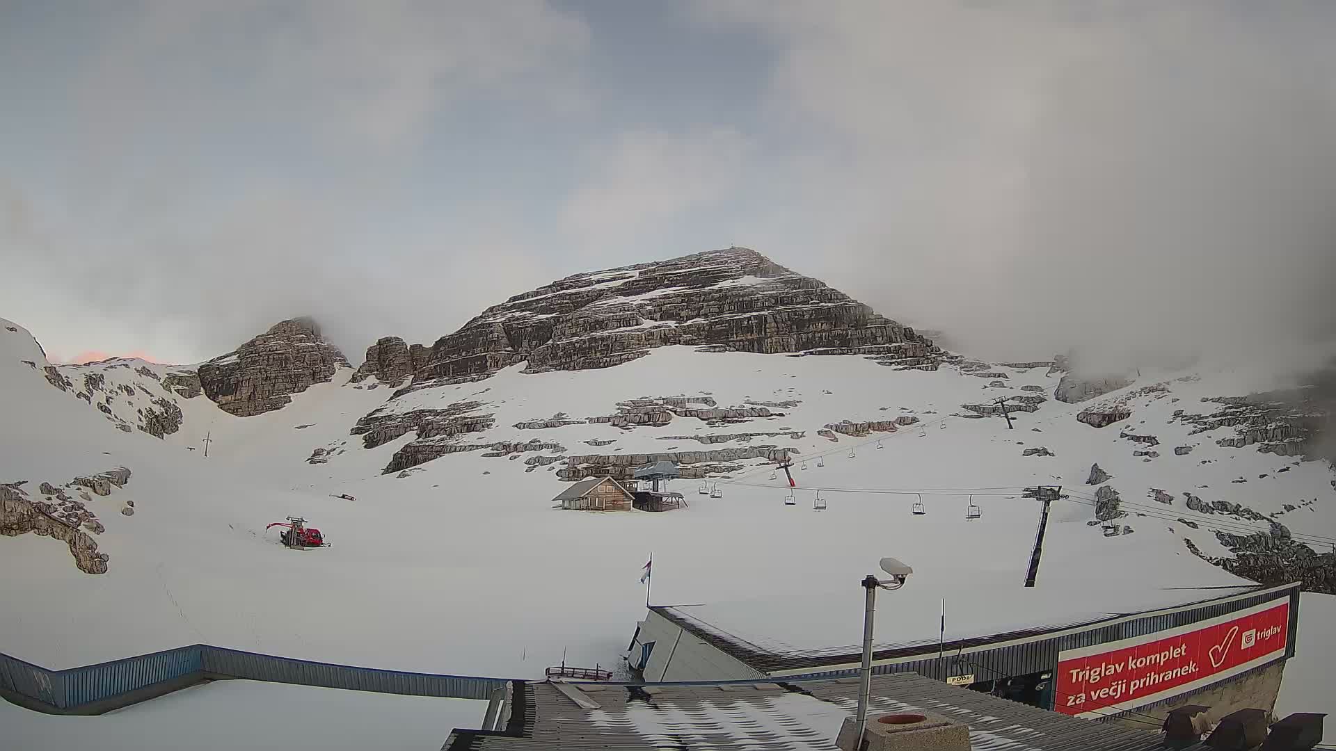 Stazione sciistica Kanin – vista verso Prestreljenik