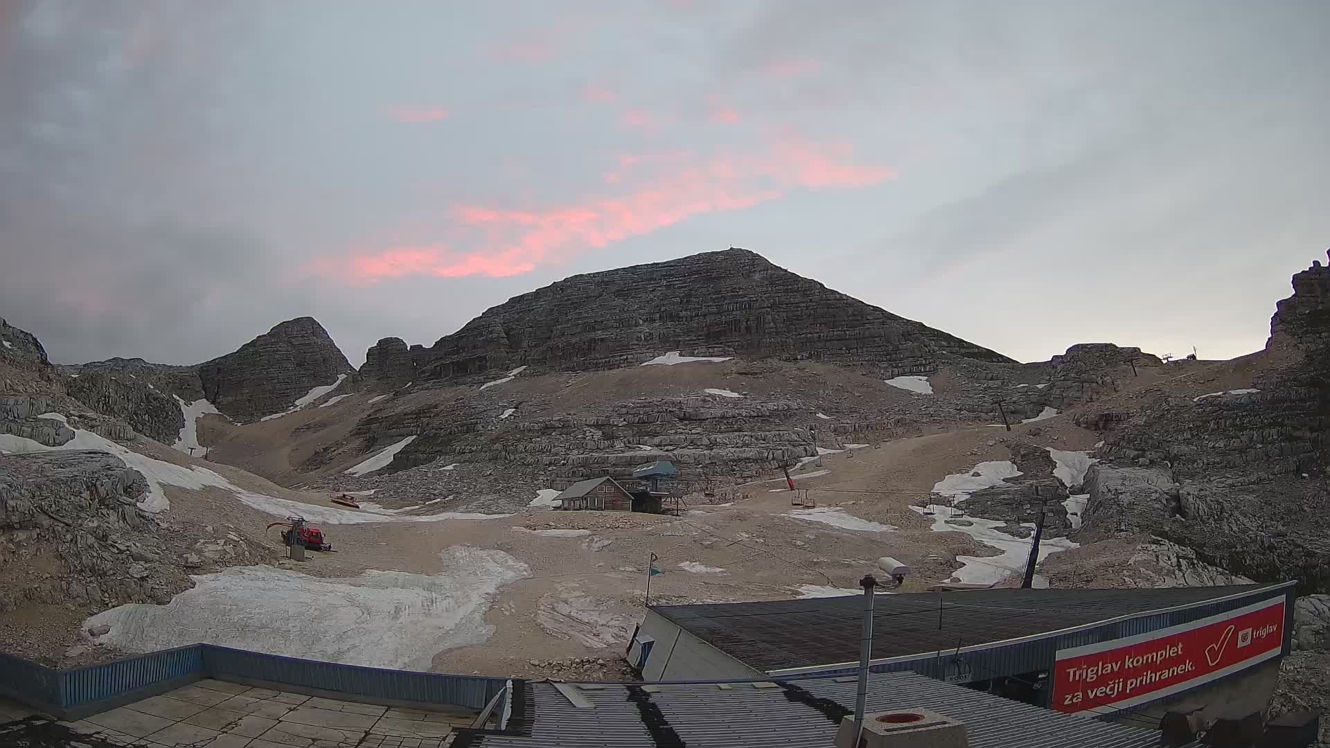 Stazione sciistica Kanin – vista verso Prestreljenik