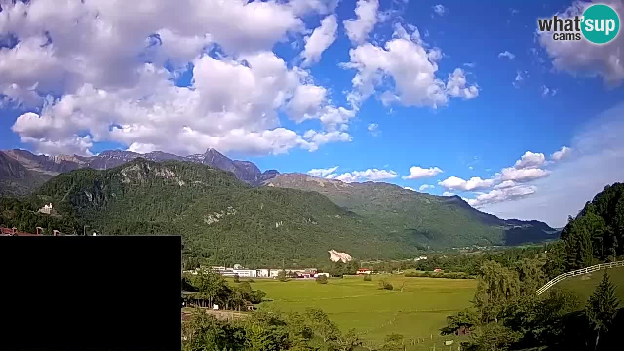 Web kamera Kobarid – slijetanje padobranom – Ozben