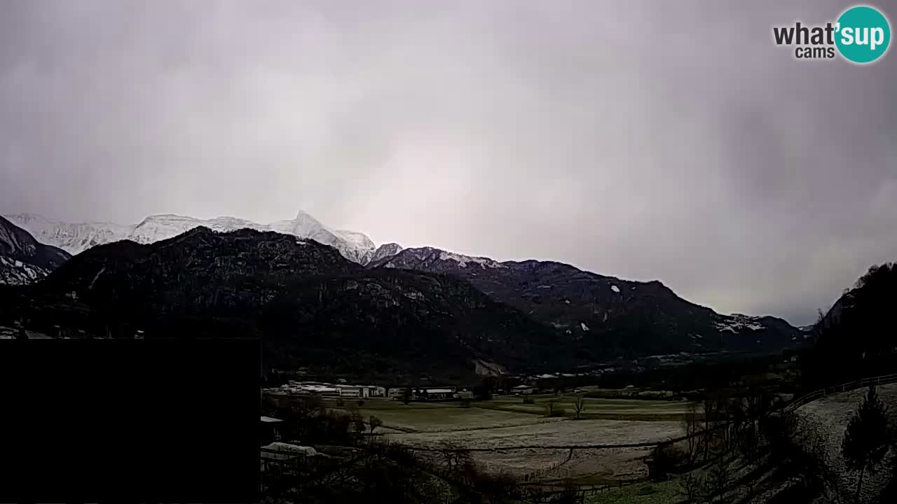 Livecam Caporetto – Parapendio atterraggio e partenza Ozben