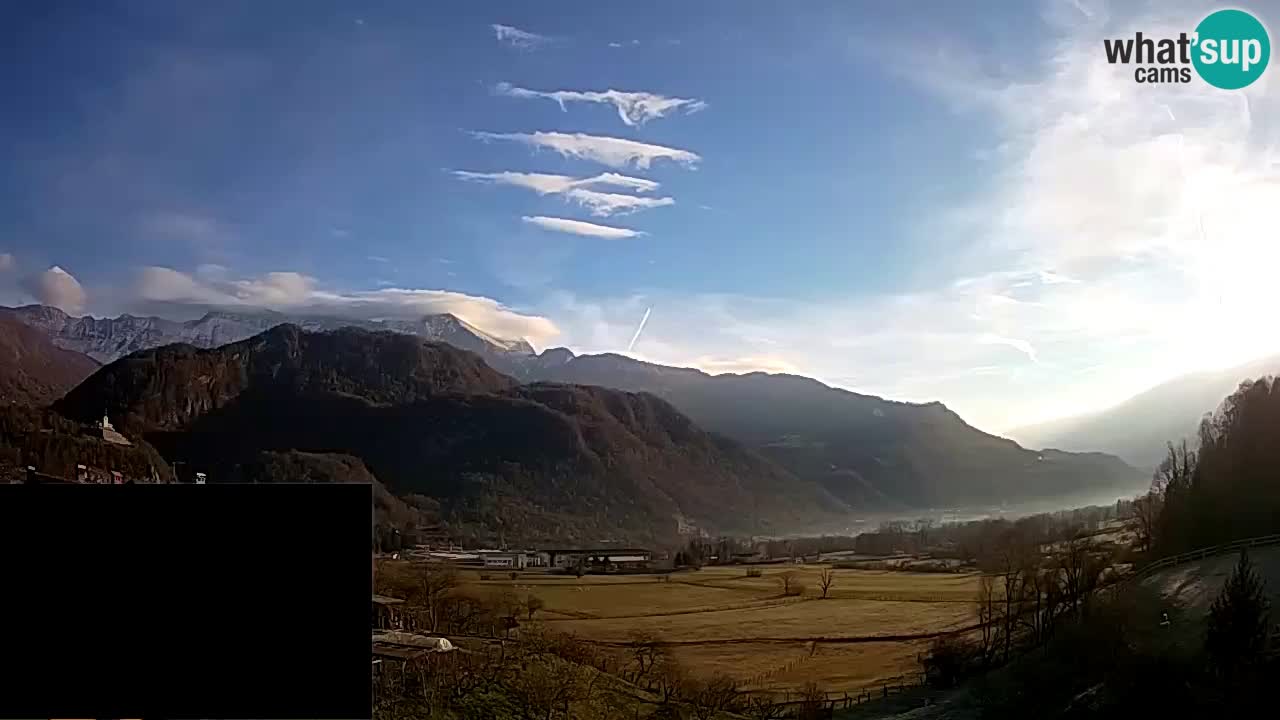 Livecam Caporetto – Parapendio atterraggio e partenza Ozben