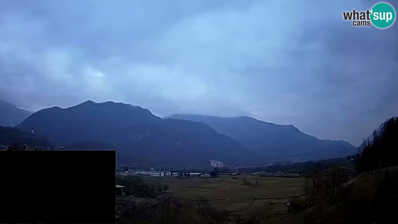 Livecam Caporetto – Parapendio atterraggio e partenza Ozben