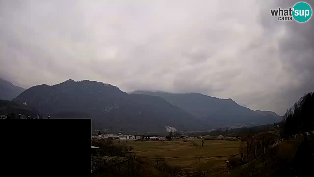 Livecam Caporetto – Parapendio atterraggio e partenza Ozben