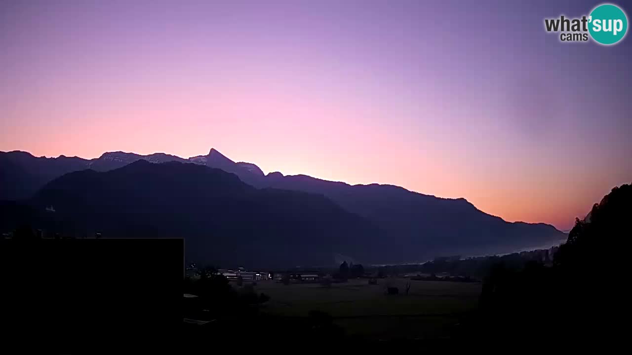 Livecam Caporetto – Parapendio atterraggio e partenza Ozben