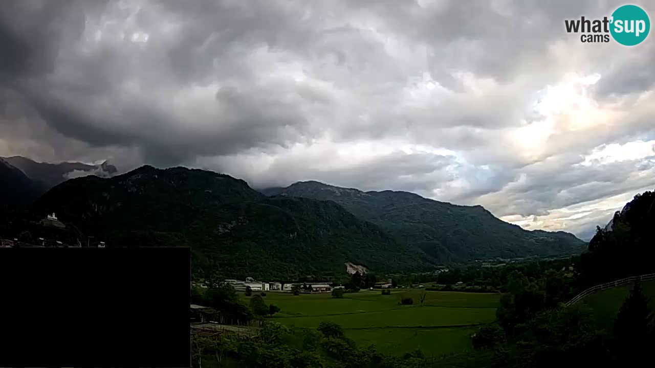Livecam Caporetto – Parapendio atterraggio e partenza Ozben