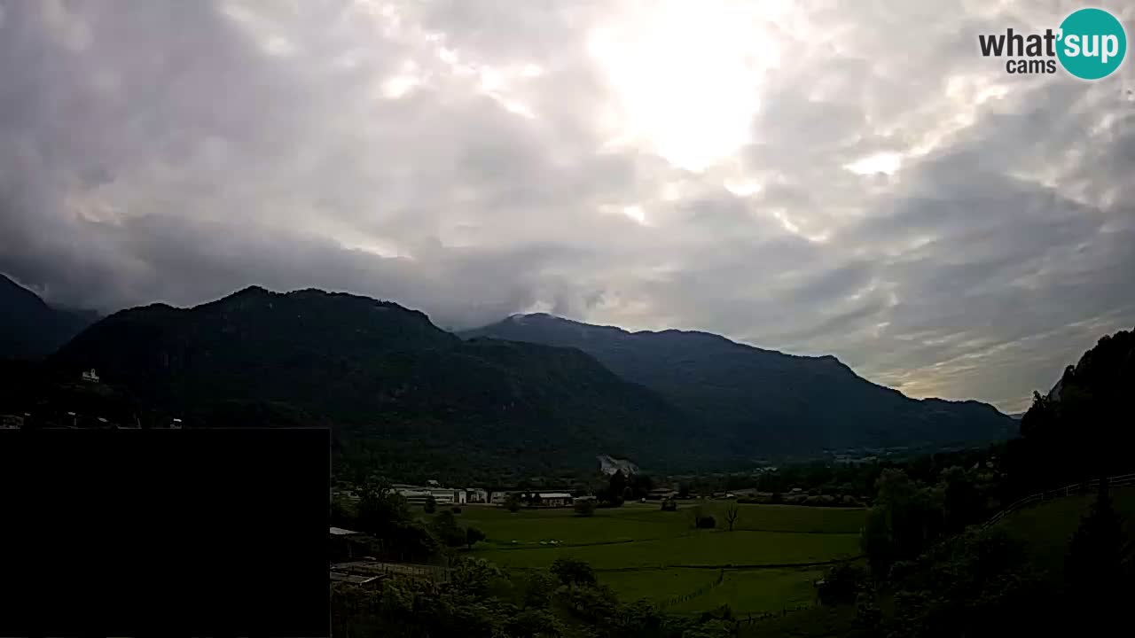 Livecam Caporetto – Parapendio atterraggio e partenza Ozben