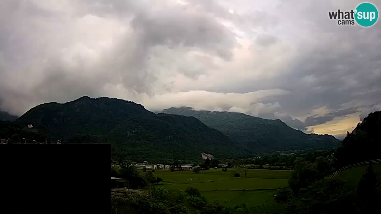 Livecam Caporetto – Parapendio atterraggio e partenza Ozben