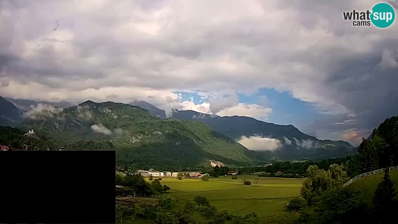 Livecam Caporetto – Parapendio atterraggio e partenza Ozben