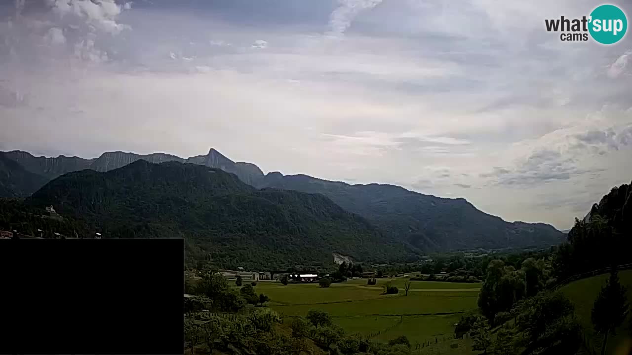 webcam Kobarid – Landefallschirm und Ozbenabstieg