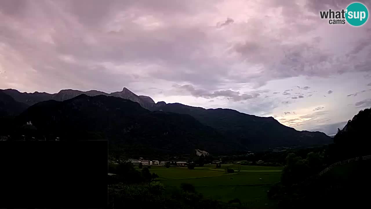 Livecam Caporetto – Parapendio atterraggio e partenza Ozben