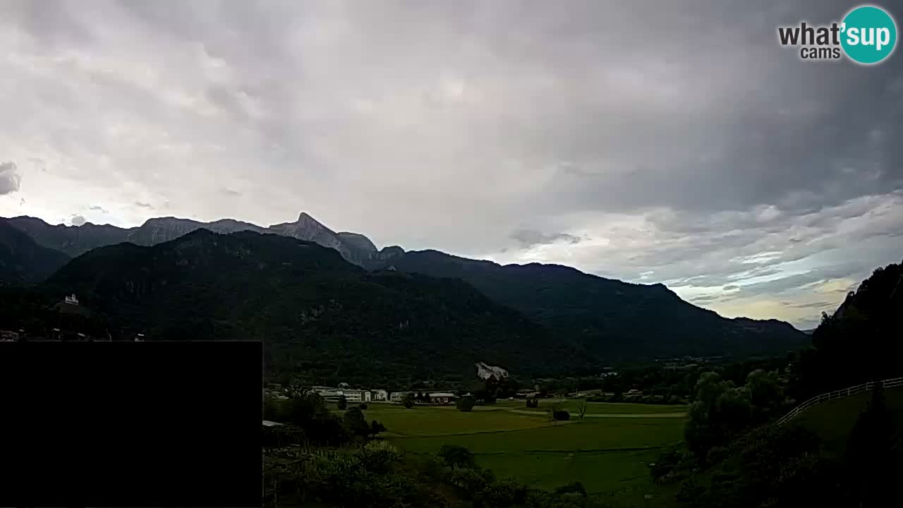 Livecam Caporetto – Parapendio atterraggio e partenza Ozben