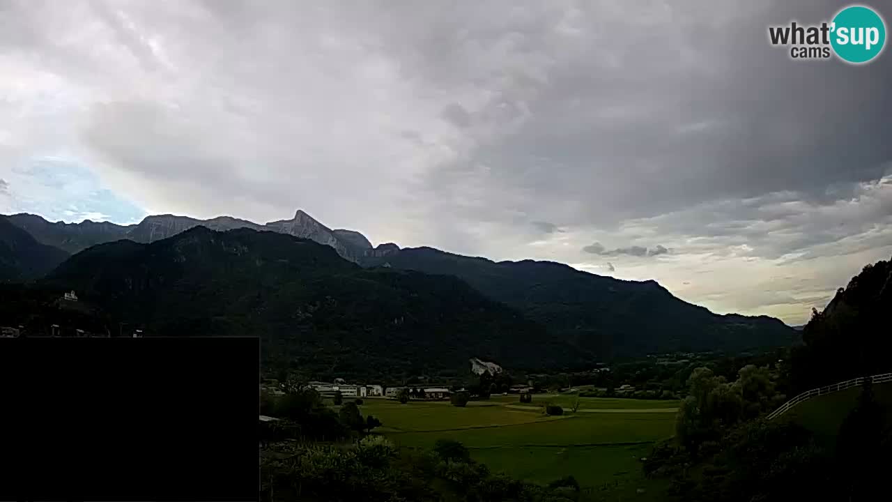 Livecam Caporetto – Parapendio atterraggio e partenza Ozben