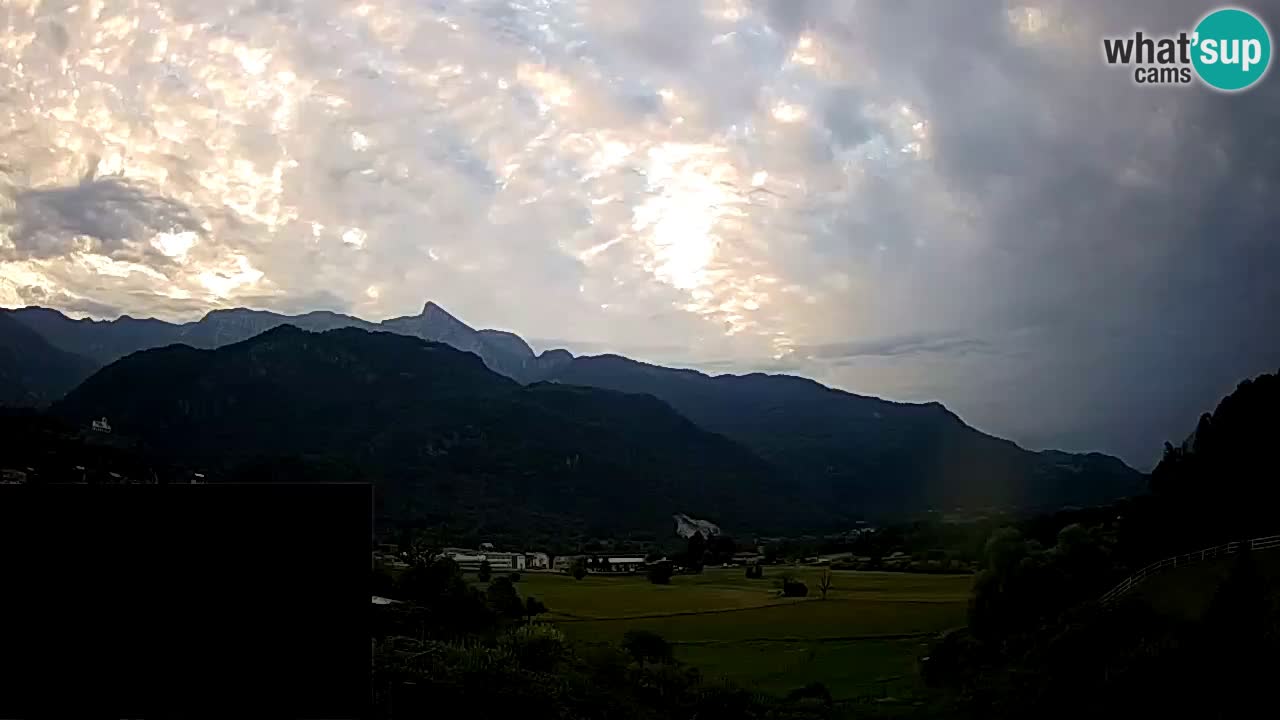 Livecam Caporetto – Parapendio atterraggio e partenza Ozben