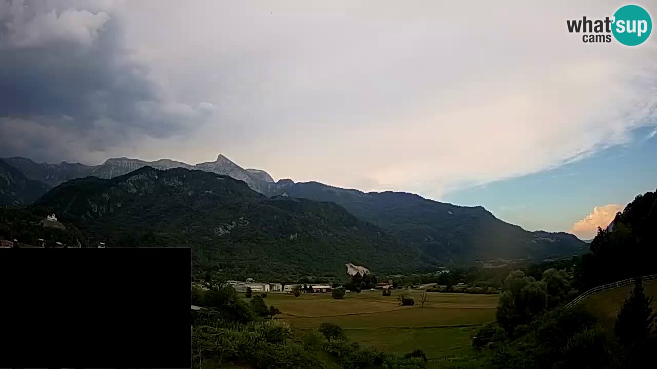 Livecam Caporetto – Parapendio atterraggio e partenza Ozben