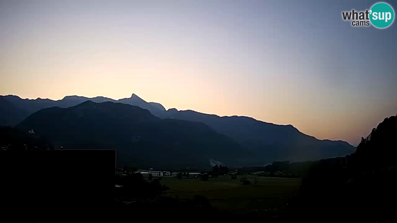 Livecam Caporetto – Parapendio atterraggio e partenza Ozben