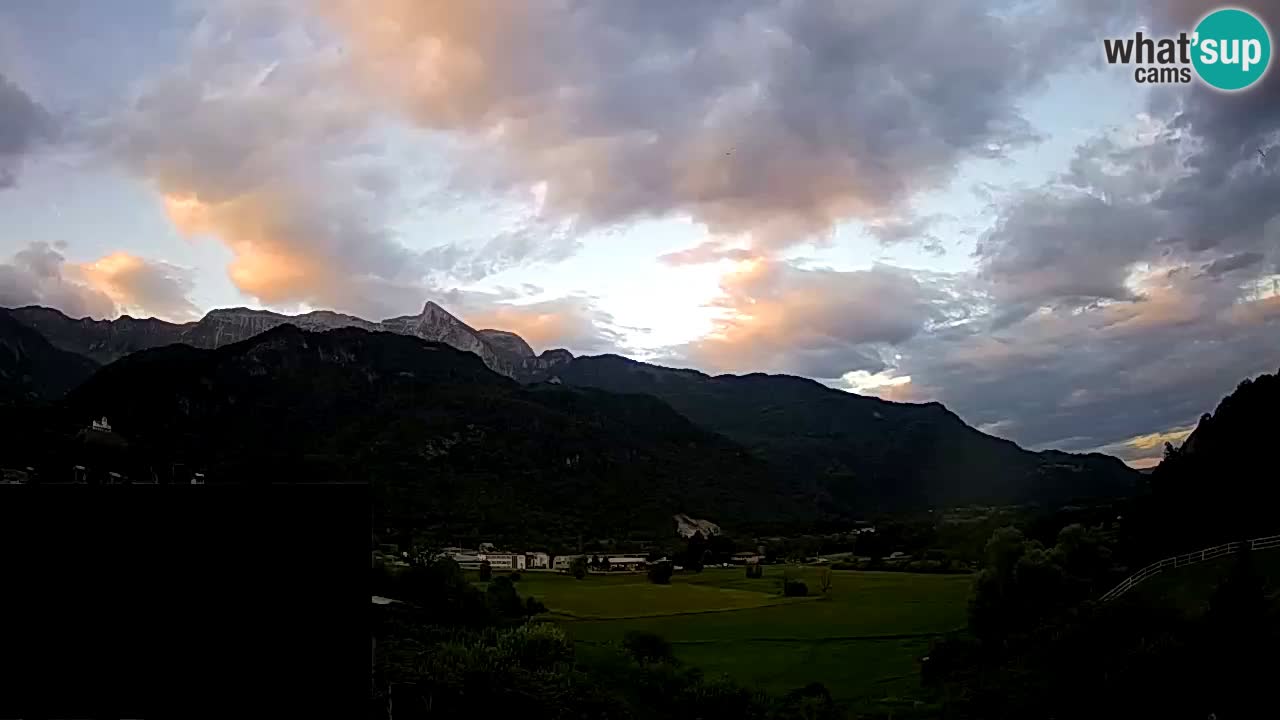Livecam Caporetto – Parapendio atterraggio e partenza Ozben