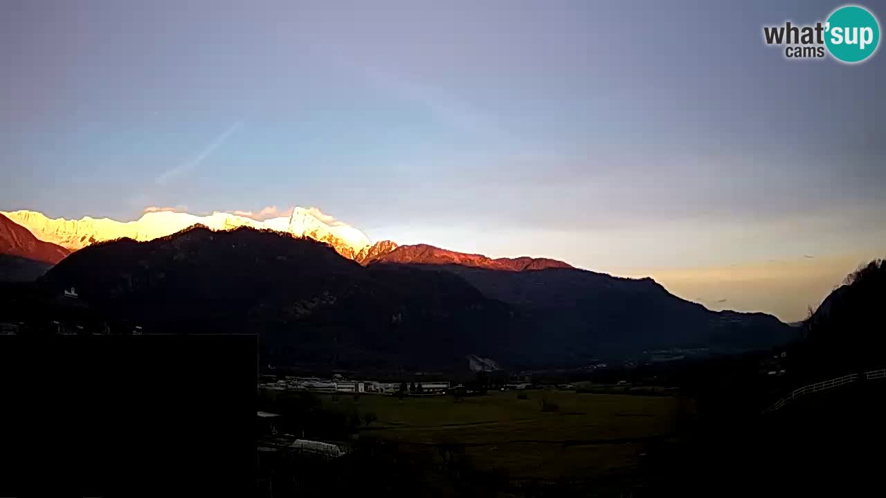 Livecam Caporetto – Parapendio atterraggio e partenza Ozben