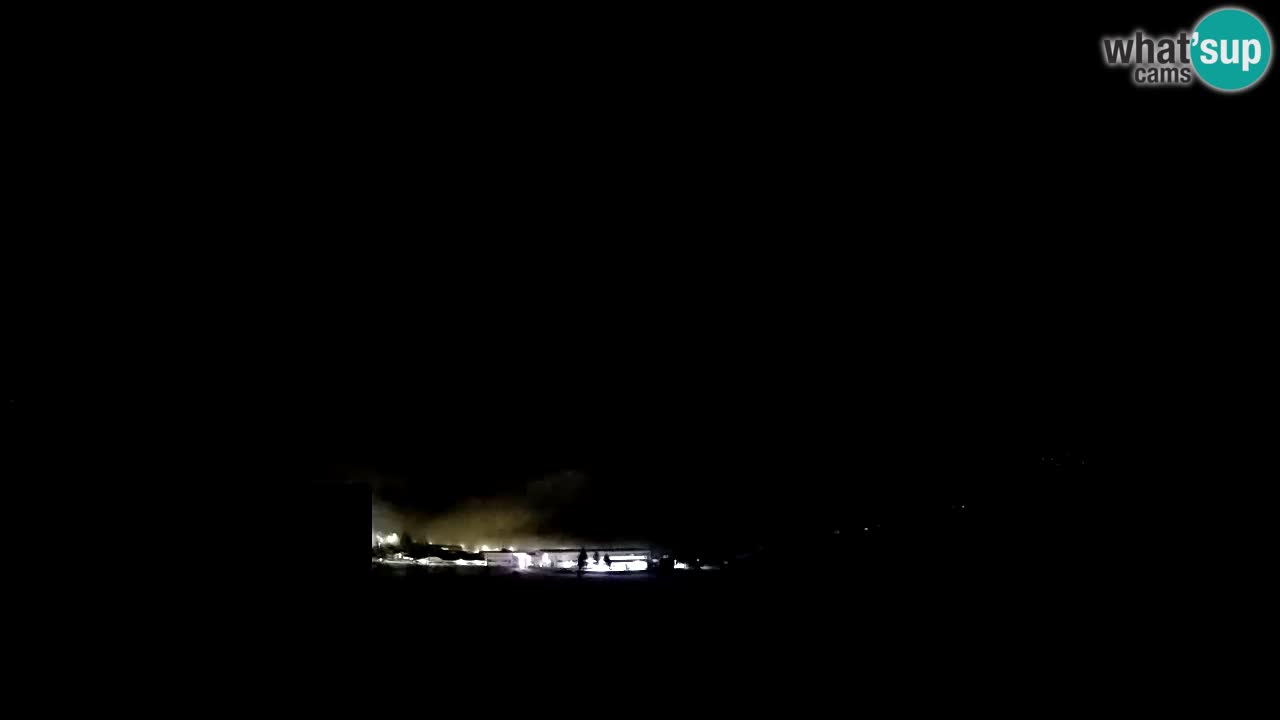 Spletna kamera Kobarid – pristajališče za jadralne padalce z vzletiščem Ozben