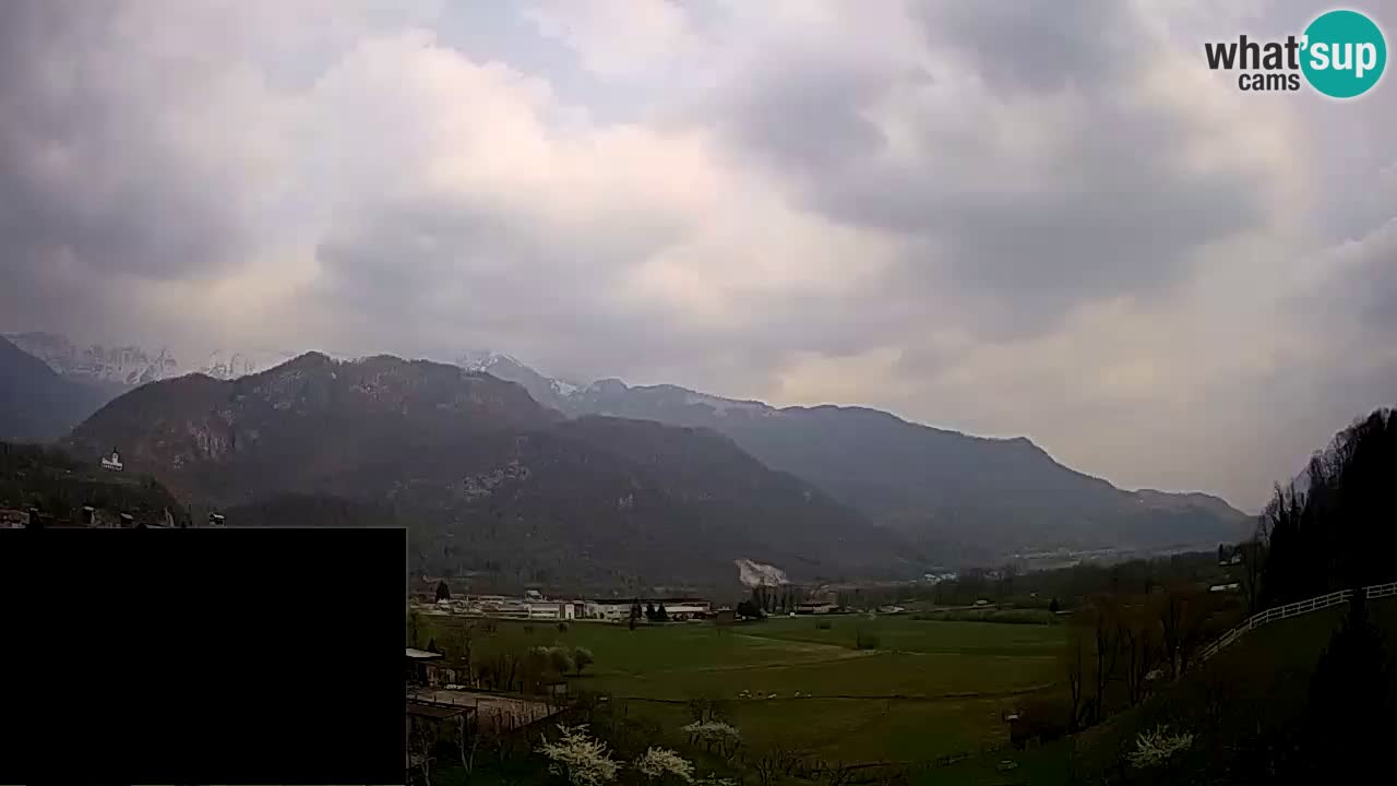 Livecam Caporetto – Parapendio atterraggio e partenza Ozben