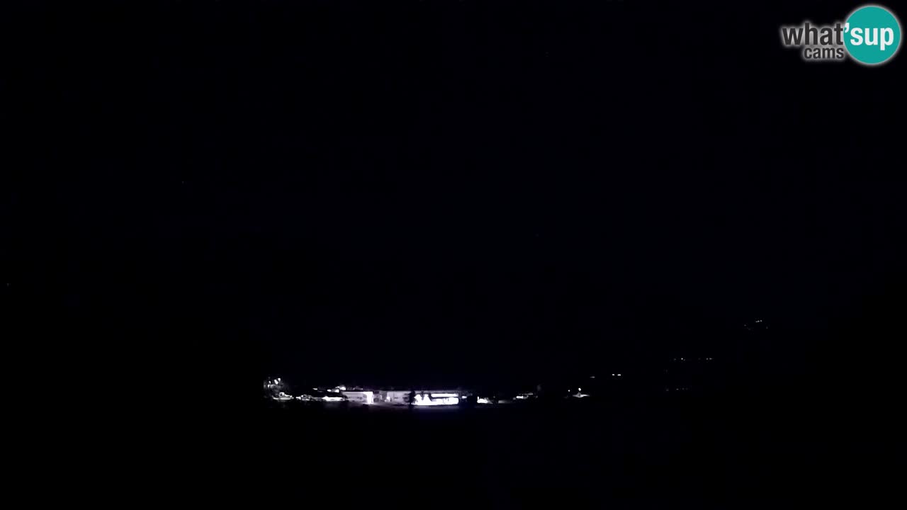 Webcam Kobarid – landing site for sailing paragliders in Kobarid with Ozben takeoff