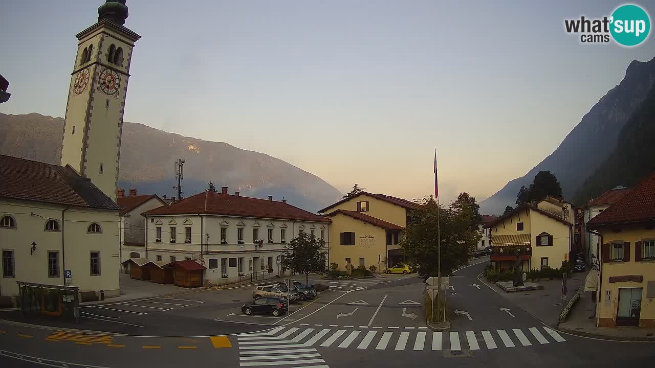 Cámara web en vivo Centro de la ciudad de Kobarid – Valle de Soča – Eslovenia