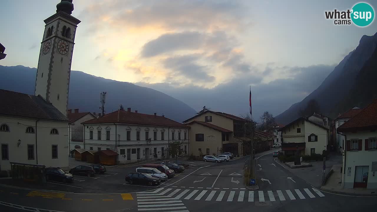 Cámara web en vivo Centro de la ciudad de Kobarid – Valle de Soča – Eslovenia