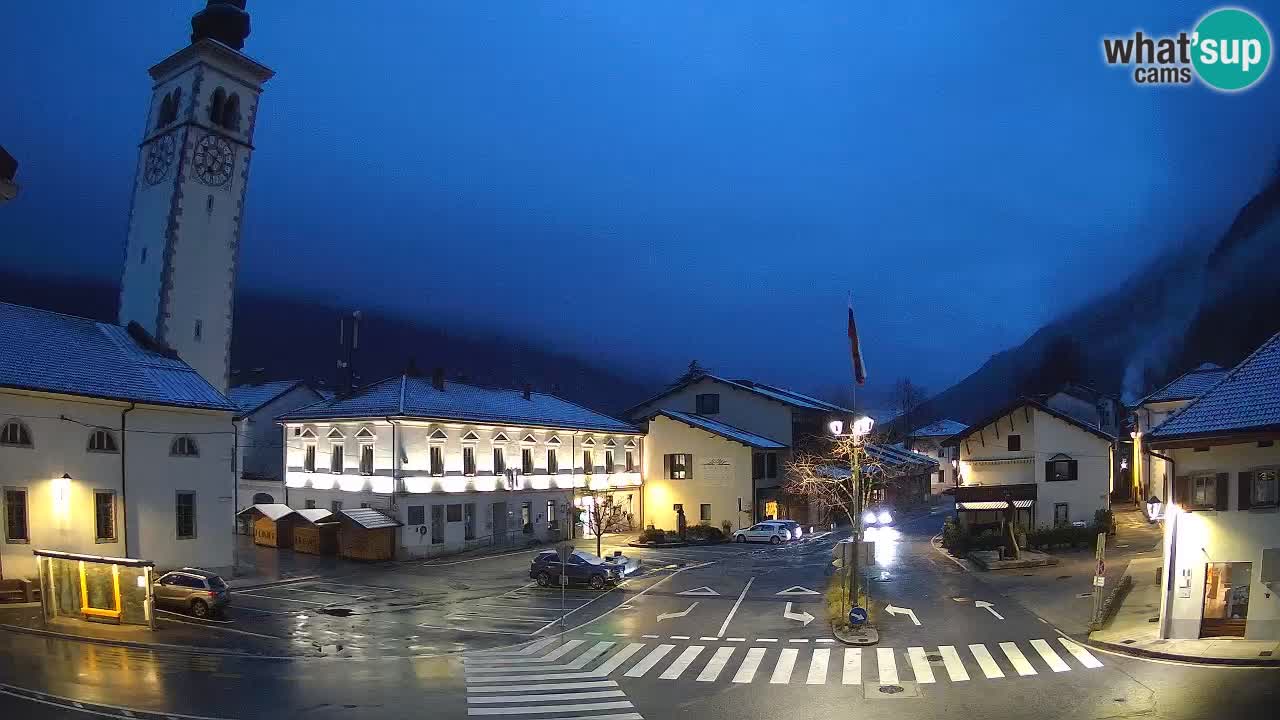 Cámara web en vivo Centro de la ciudad de Kobarid – Valle de Soča – Eslovenia