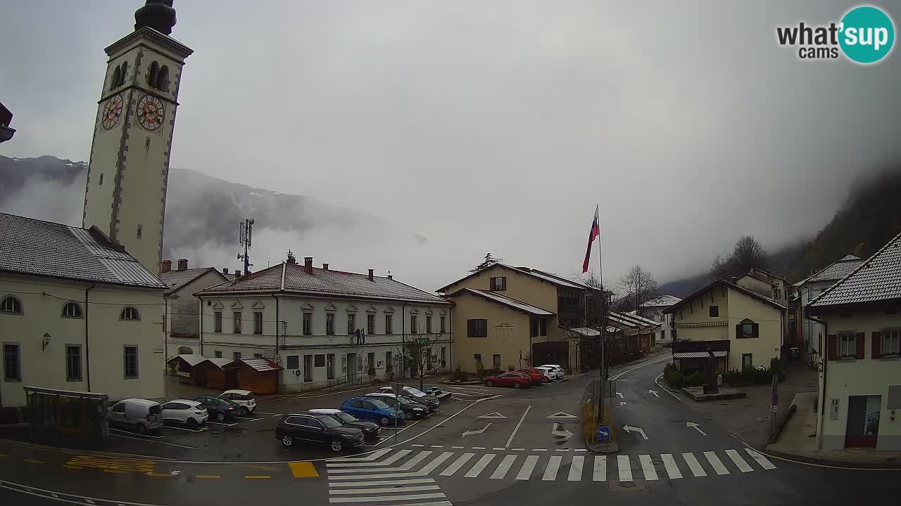 Spletna kamera Kobarid center mesta – dolina Soče – Slovenija