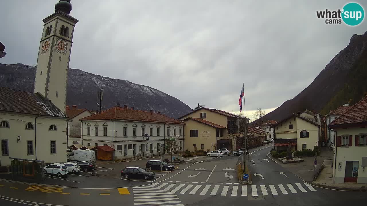 Spletna kamera Kobarid center mesta – dolina Soče – Slovenija