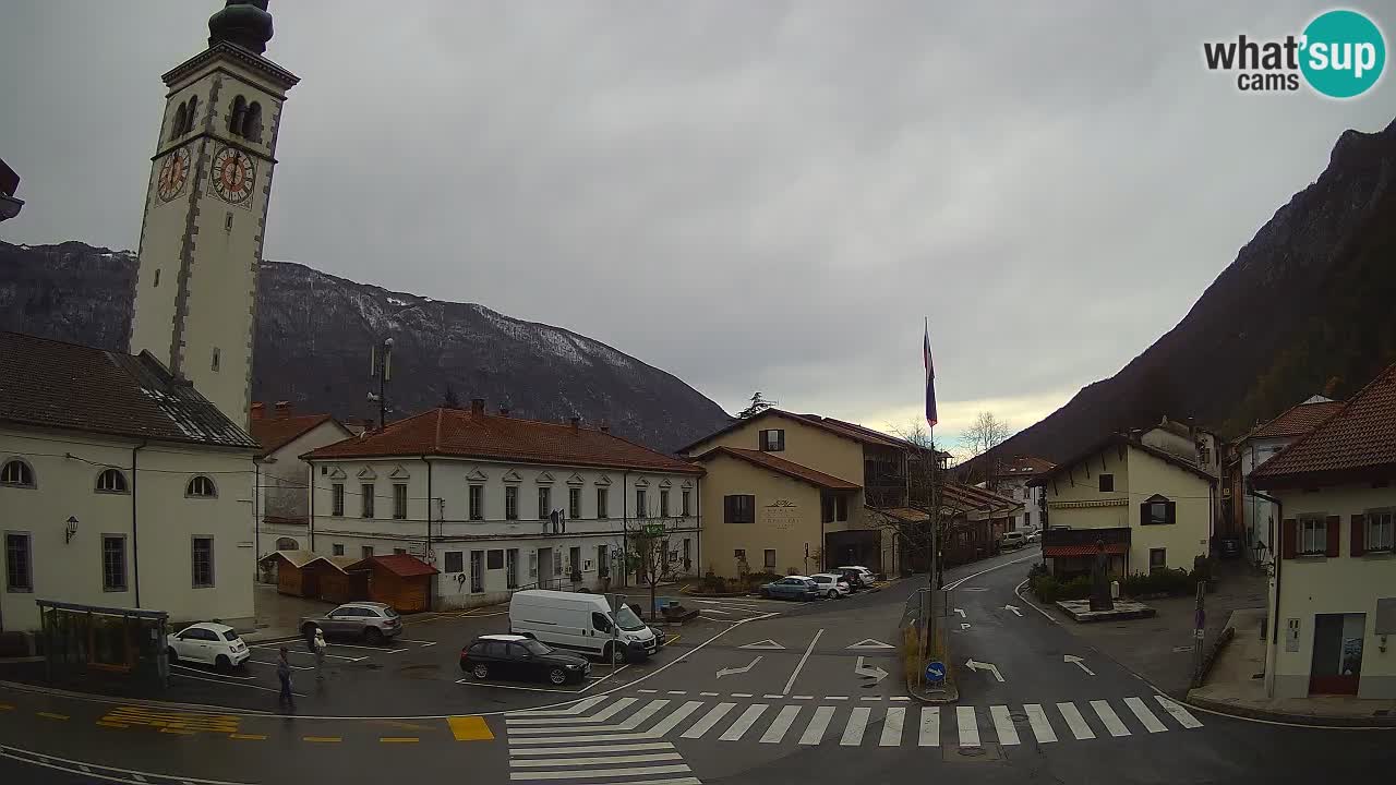 Spletna kamera Kobarid center mesta – dolina Soče – Slovenija