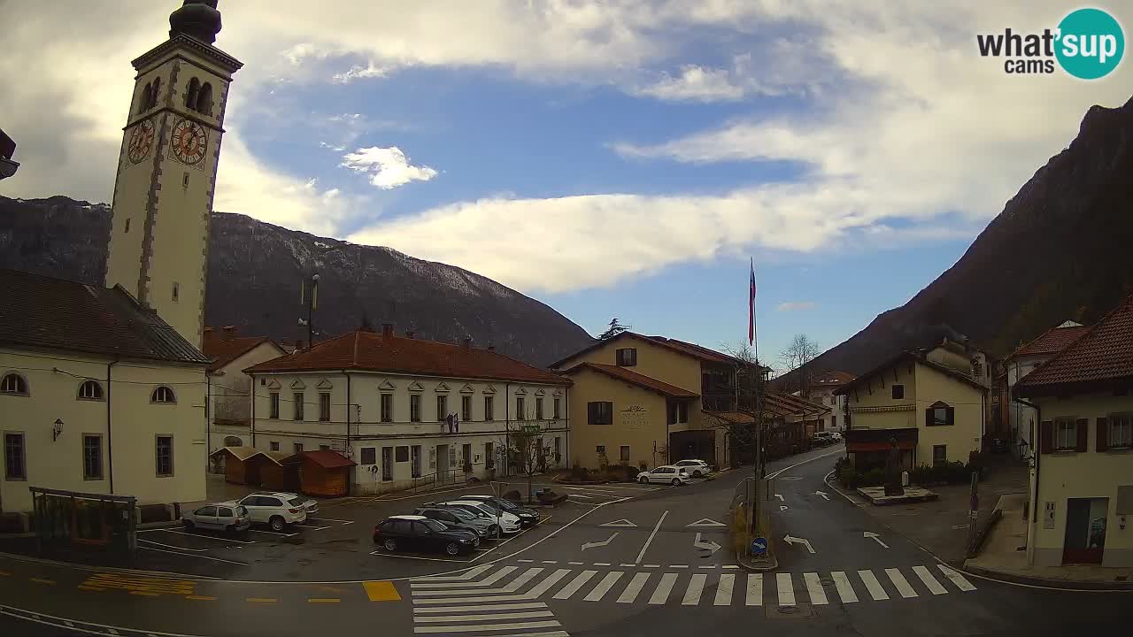 Cámara web en vivo Centro de la ciudad de Kobarid – Valle de Soča – Eslovenia