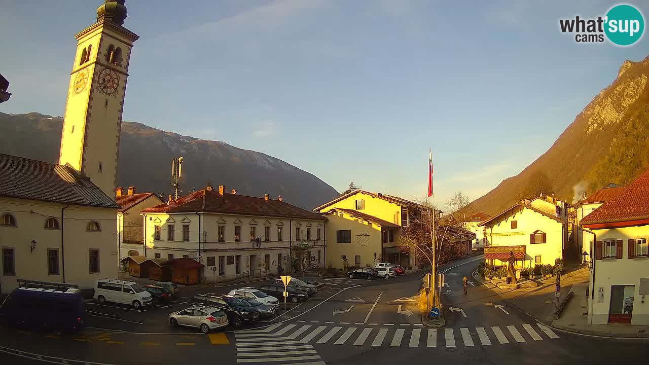 Cámara web en vivo Centro de la ciudad de Kobarid – Valle de Soča – Eslovenia