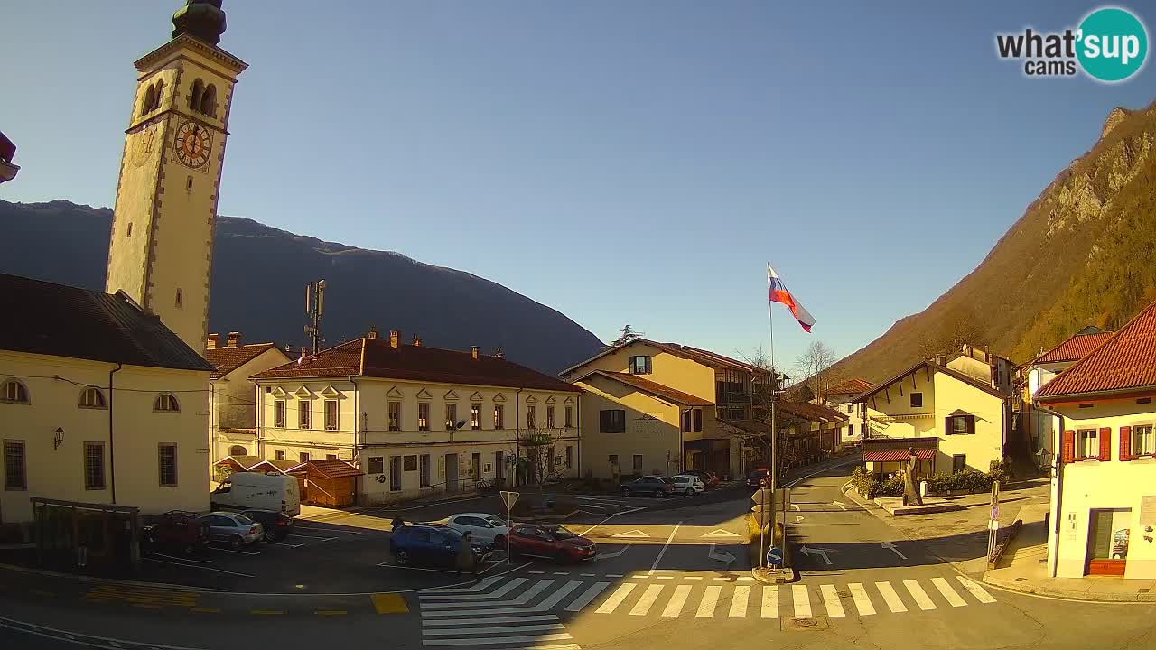 Spletna kamera Kobarid center mesta – dolina Soče – Slovenija