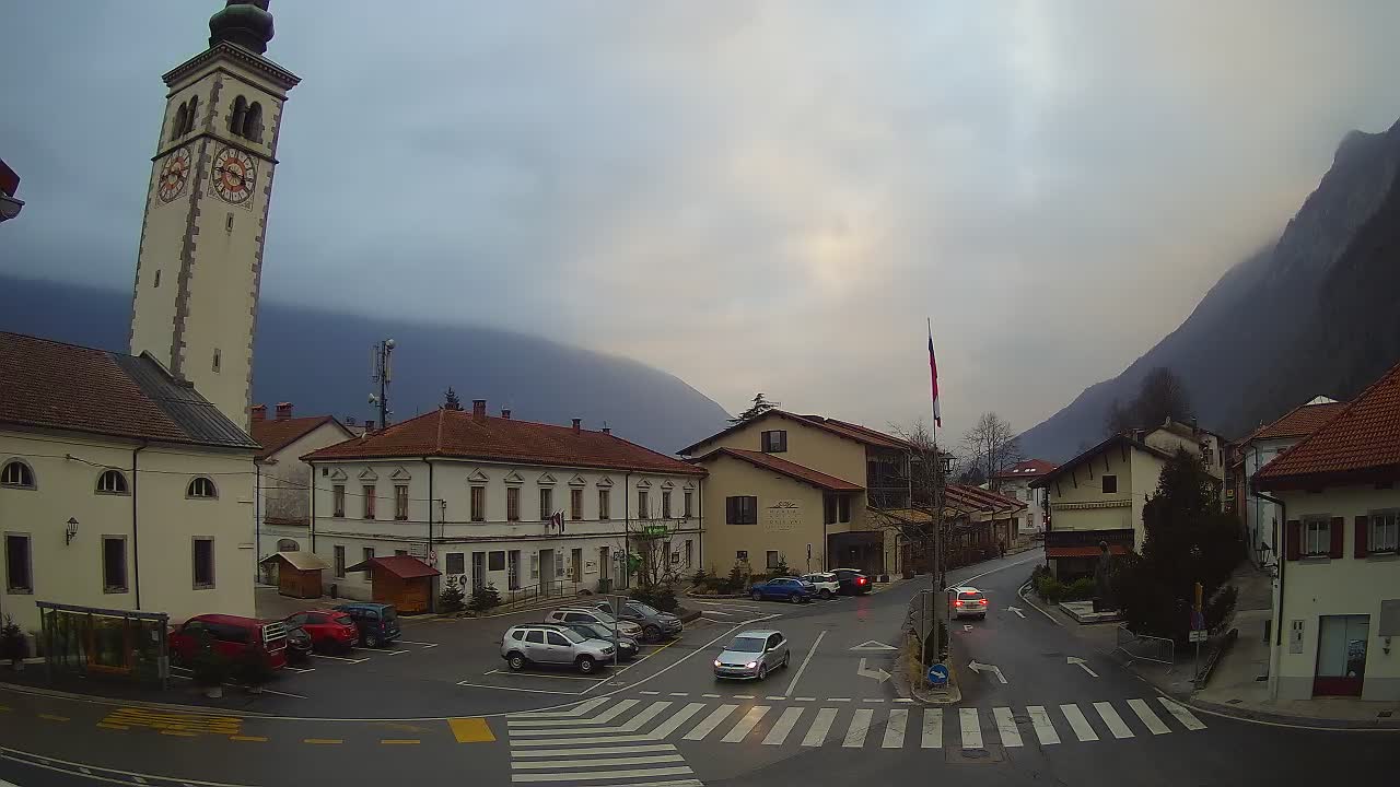 Live webcam Kobarid – Caporetto centro città – Valle dell’Isonzo – Slovenia