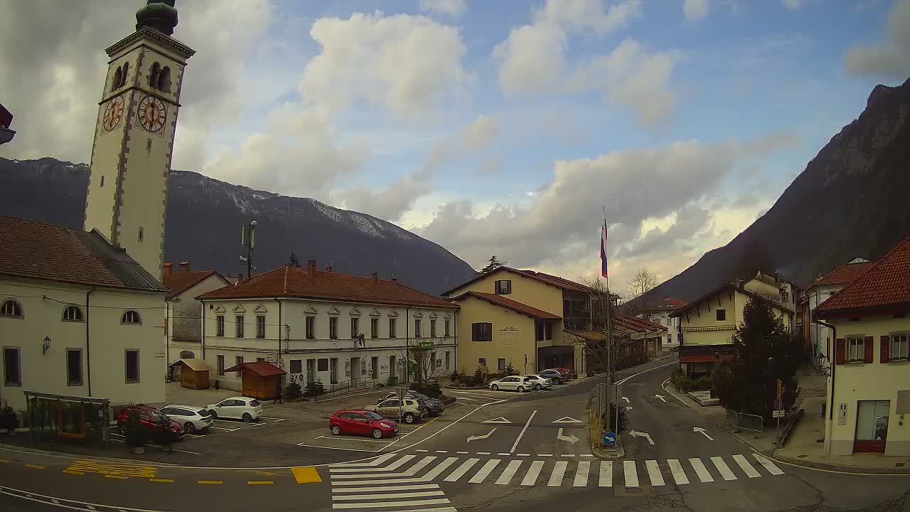 Live-Webcam Stadtzentrum von Kobarid – Soča-Tal – Slowenien