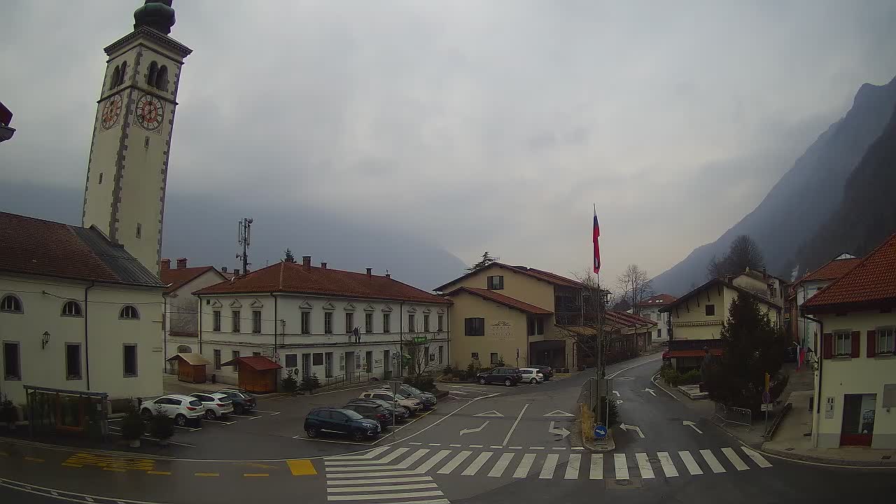 Cámara web en vivo Centro de la ciudad de Kobarid – Valle de Soča – Eslovenia