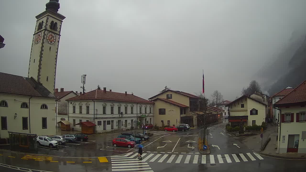 Cámara web en vivo Centro de la ciudad de Kobarid – Valle de Soča – Eslovenia