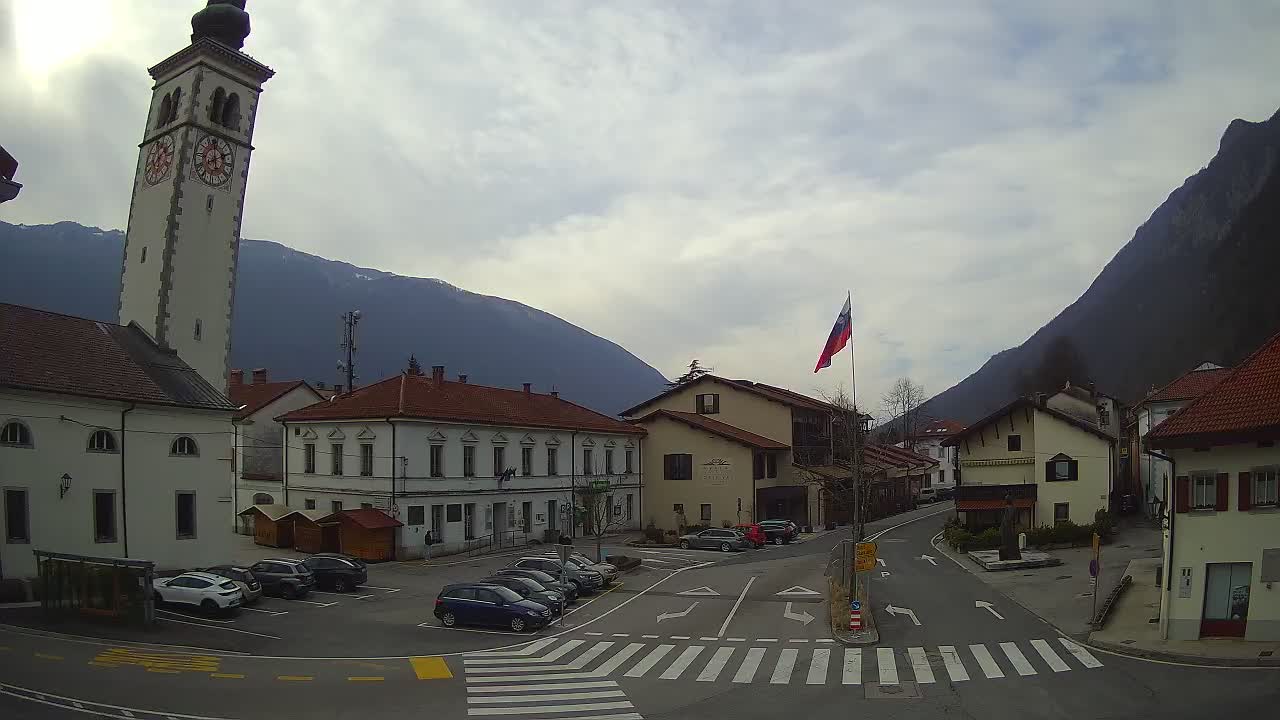 Cámara web en vivo Centro de la ciudad de Kobarid – Valle de Soča – Eslovenia